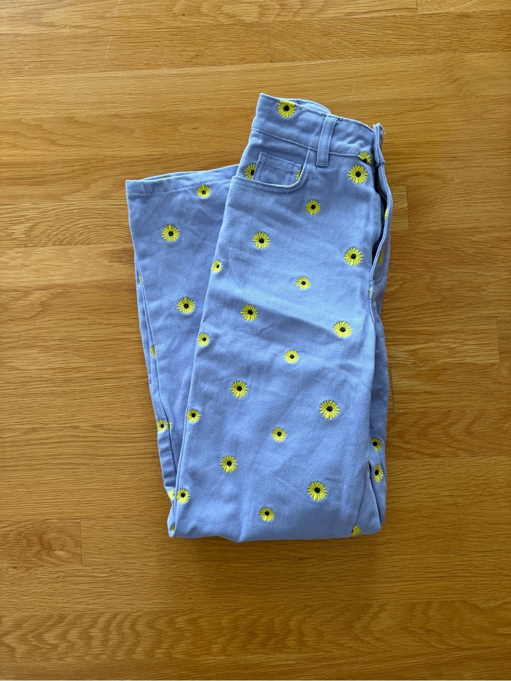 Women's purple Daisy Embroidered Jeans